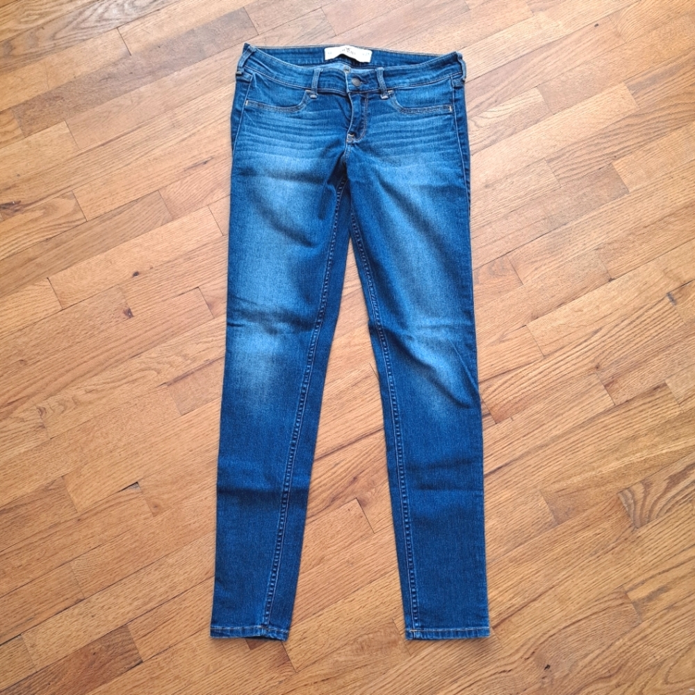 Hollister Blue Jeans Sz 5R